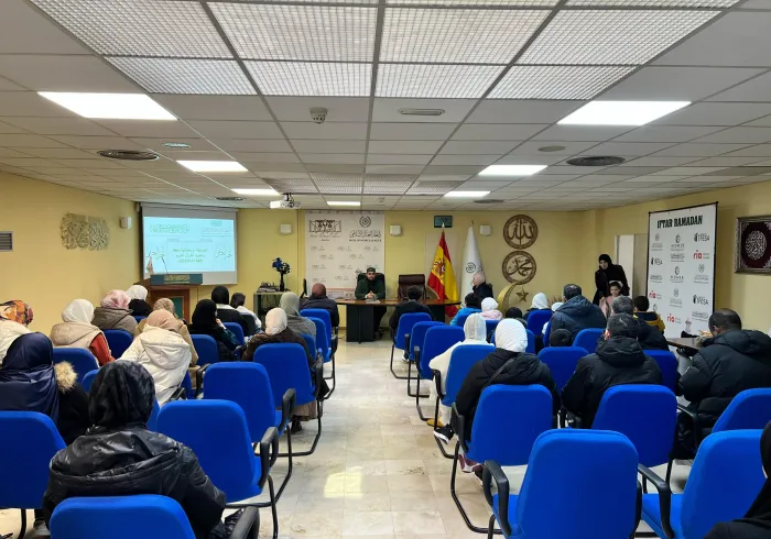 El Centro de la Ligadel Mundo Islamico en Madrid ha concluido el concurso de memorización y recitación del Sagrado Corán, en sus diferentes categorías, dirigido a mujeres, hombres, niños y personas conversas, organizado con motivo del mes de Ramadán