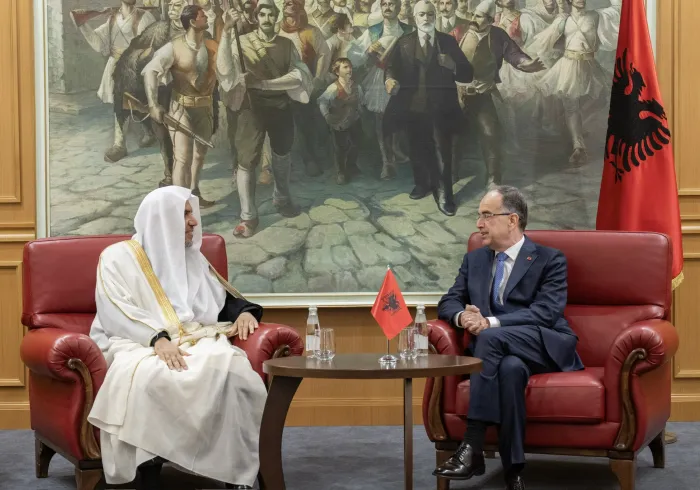 The President of the Republic of Albania, Mr. Bajram Begaj, received at the Presidential Palace of the capital, Tirana, the Secretary General, President of the Commission of Ulemas, Sheikh Mohammed Alissa