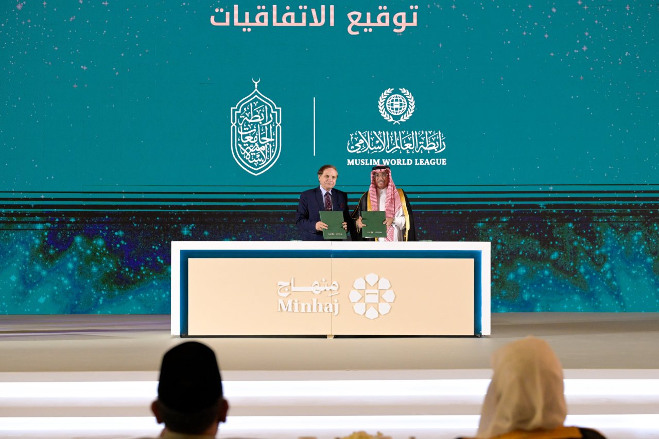 «مِنهاج» یک محصول اسلامیِ نوگراست که خلأ موجود را پُر کرد و به عرصه دیجیتال محتوایی کم‌نظیر ارائه داد؛ محتوایی که مدت‌ها انتظارش مي رفت.