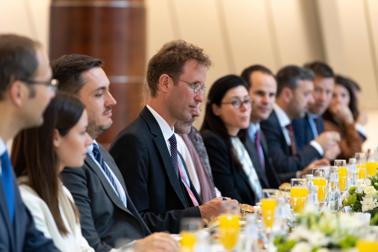 Mohammad Alissa a rencontré le Groupe de travail sur le Moyen-Orient et le Golfe du Conseil européen (MOG)