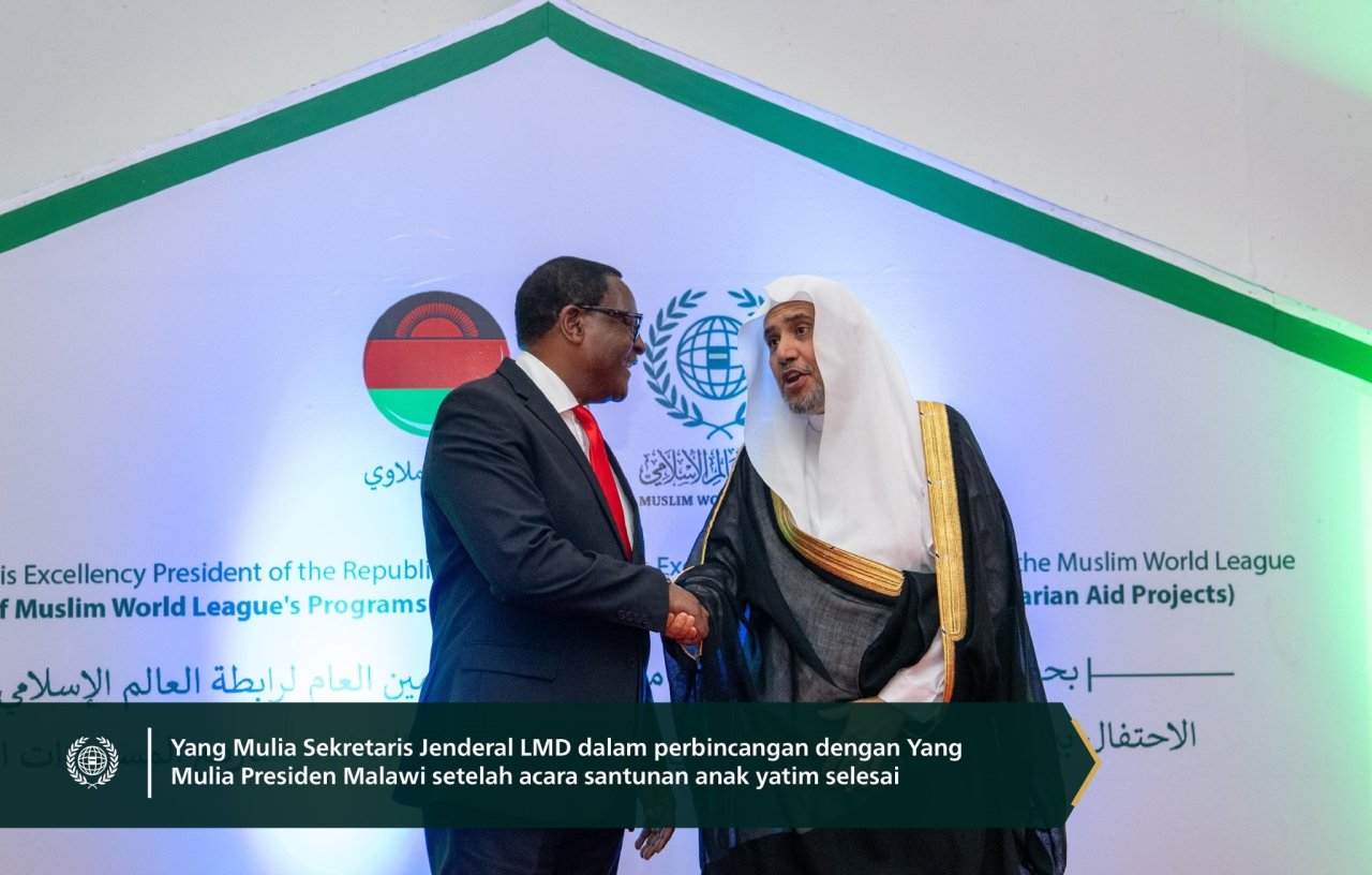 Yang Mulia Sekretaris Jenderal LMD, Syekh Dr. MohammedAlissa, pada acara santunan anak yatim piatu di Republik Malawi