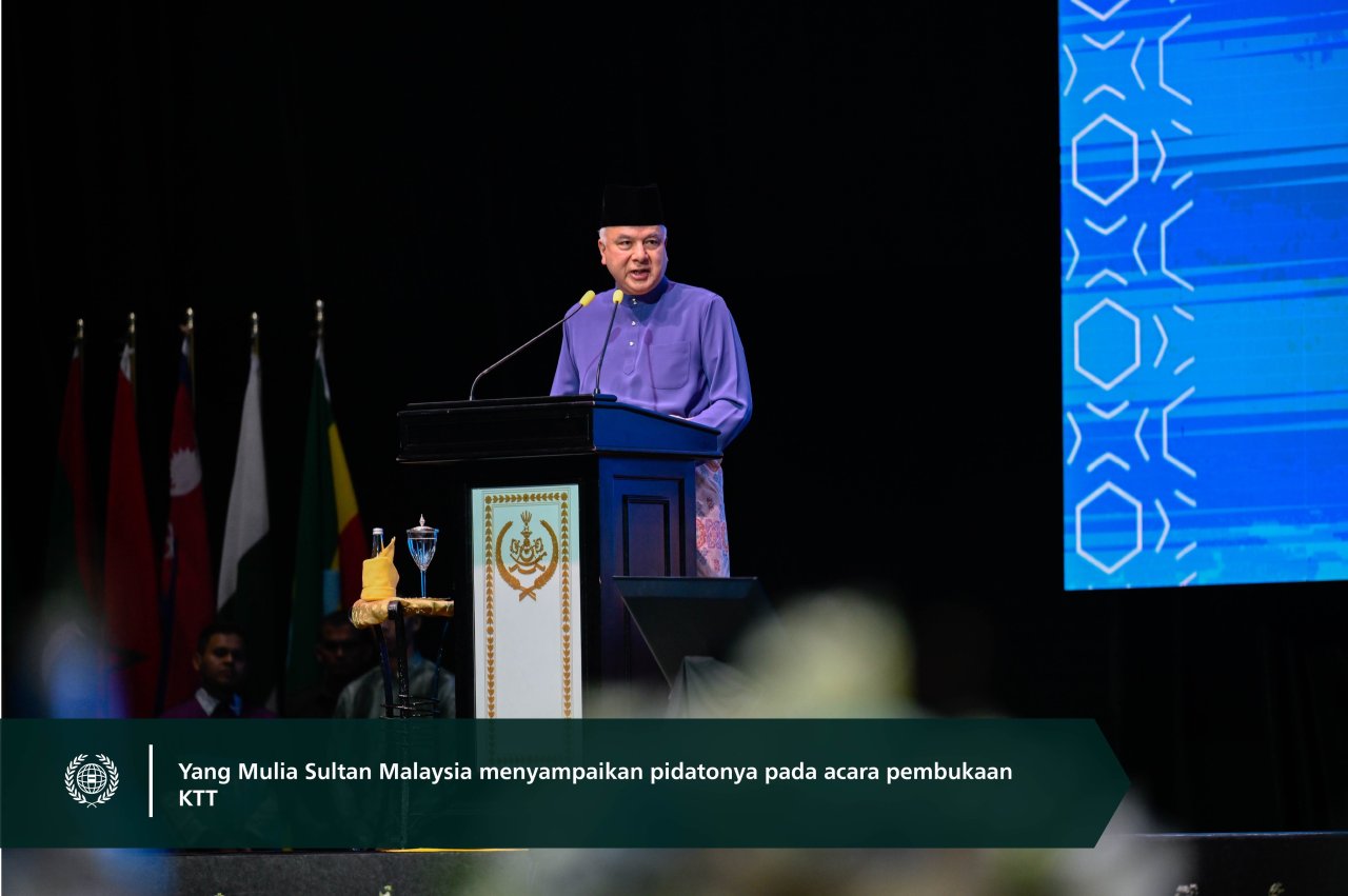 Dokumentasi dari Konferensi Tingkat Tinggi Internasional Ketiga Para Pemimpin Agama, dengan partisipasi Yang Mulia Sekretaris Jenderal LMD, Ketua Organisasi Ulama Muslim, Syekh Dr.Mohammed Alissa