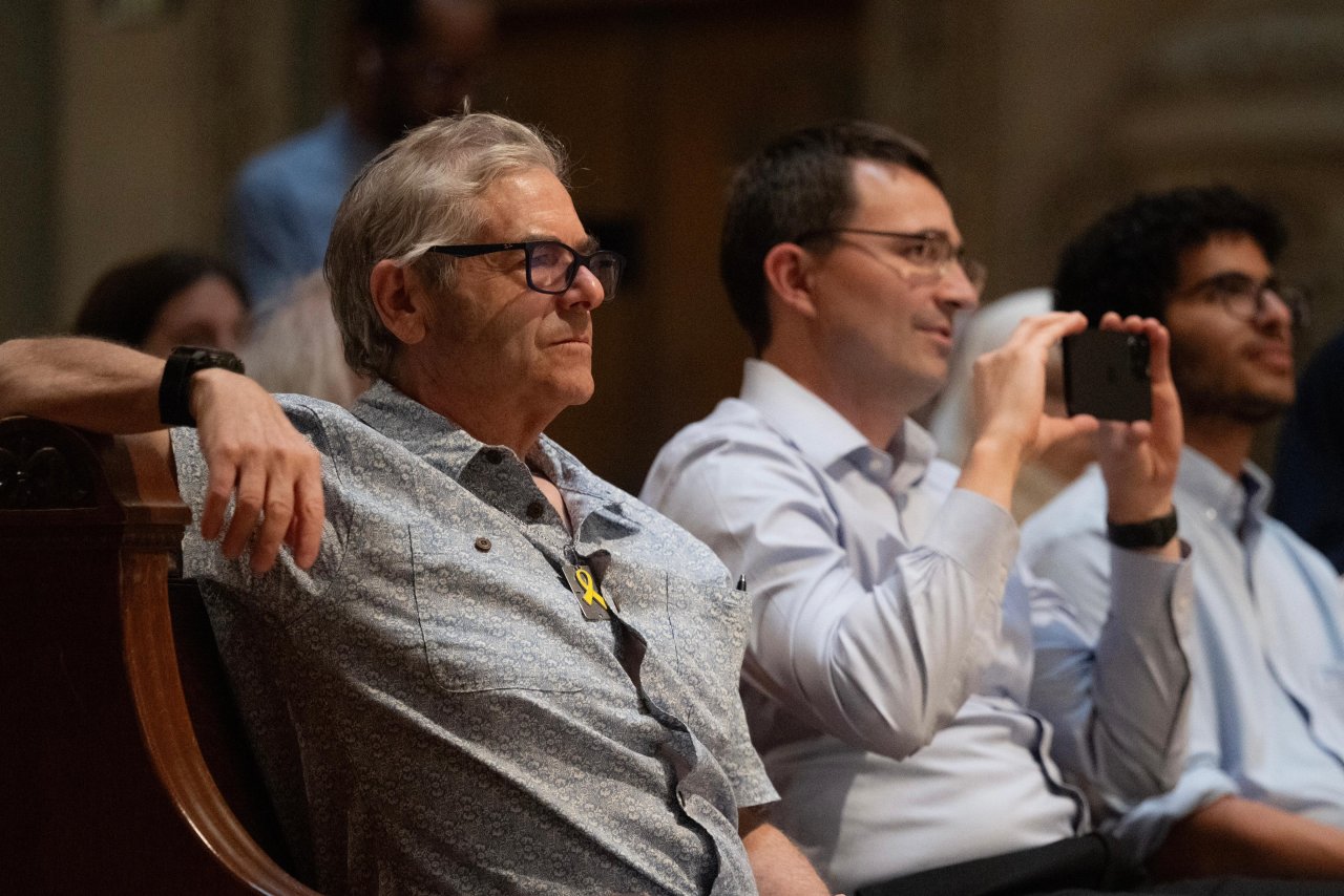 دانشگاه استنفورد آمریکا میزبان سخنرانی دبیرکل سازمان همبستگی جهان اسلام شد جمعی از استادان دانشگاه، دانشجویان و مدعوین در این برنامه حضور یافتند پیشنهاد شد که سخنرانی به کتابی تبدیل شود که از سوی دانشگاه منتشر گردد ۲۵ دانشجو پروژه‌های خود را درباره بندهای «سند مکه مکرمه» ارائه کردند