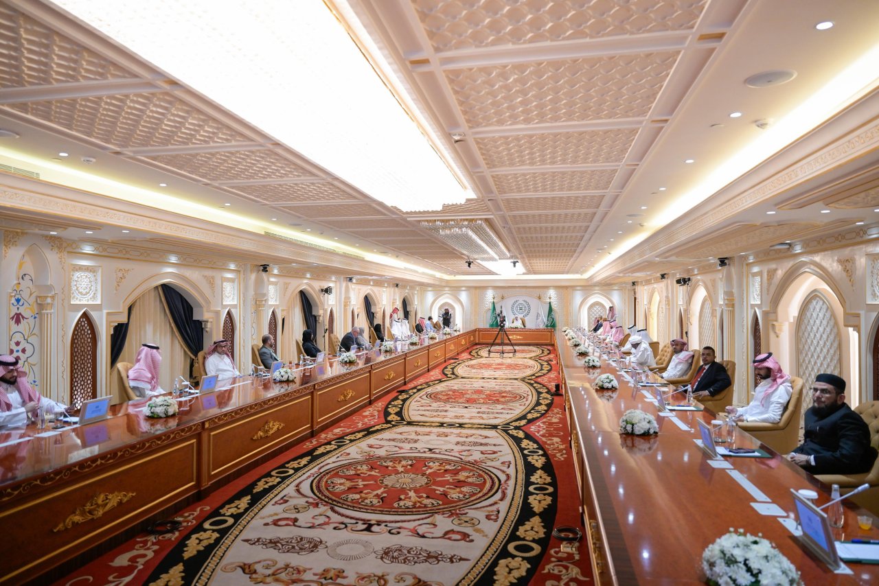 د.العيسى يُدشّن الخطة الاستراتيجية &quot;المطورة&quot; والحوكمة &quot;المُحَدَّثة&quot; لرابطة العالم الإسلامي