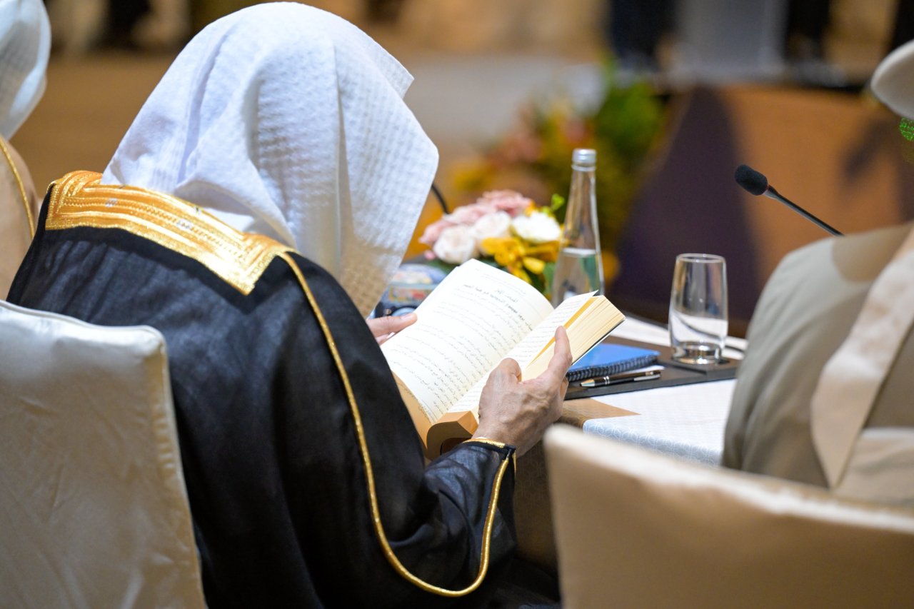 Kumpulan penelitian &quot;Forum Pertama Ulama Fikih&quot; yang diselenggarakan oleh Akademi Fikih di bawah yang berafiliasi dengan Liga Muslim Dunia, di ibu kota Malaysia, Kuala Lumpur