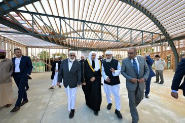H.E. Sheikh Dr. Mohammed Al-Issa , Secretary-General of the MWL, toured the site where the first phase of the Islamic Centre is being developed in Auckland and took part in planting the Olive Tree of Peace within the centre’s premises
