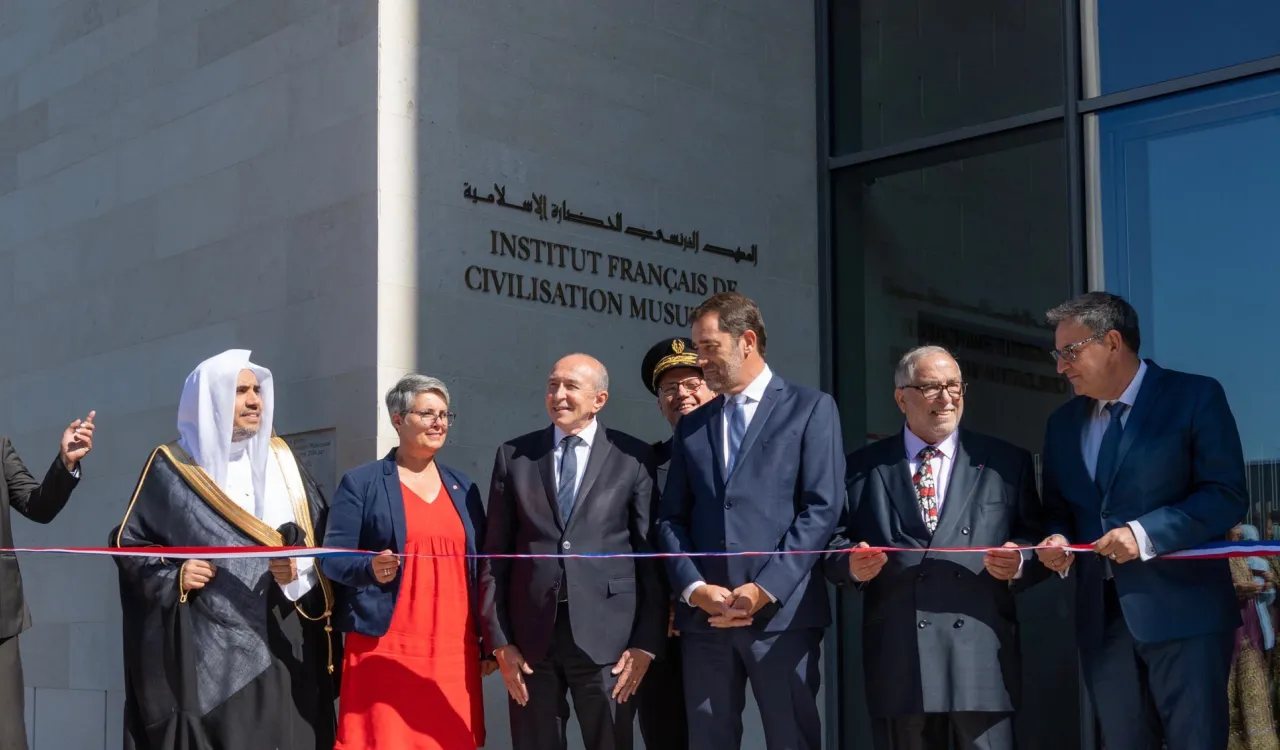Le D. Mohammad Alissa a  participé avec le Ministre de l’intérieur M. Christophe Castaner à l’inauguration de l’Institut français de civilisation musulmane à Lyon qui est considéré comme l’un de plus grand de ce genre en France.