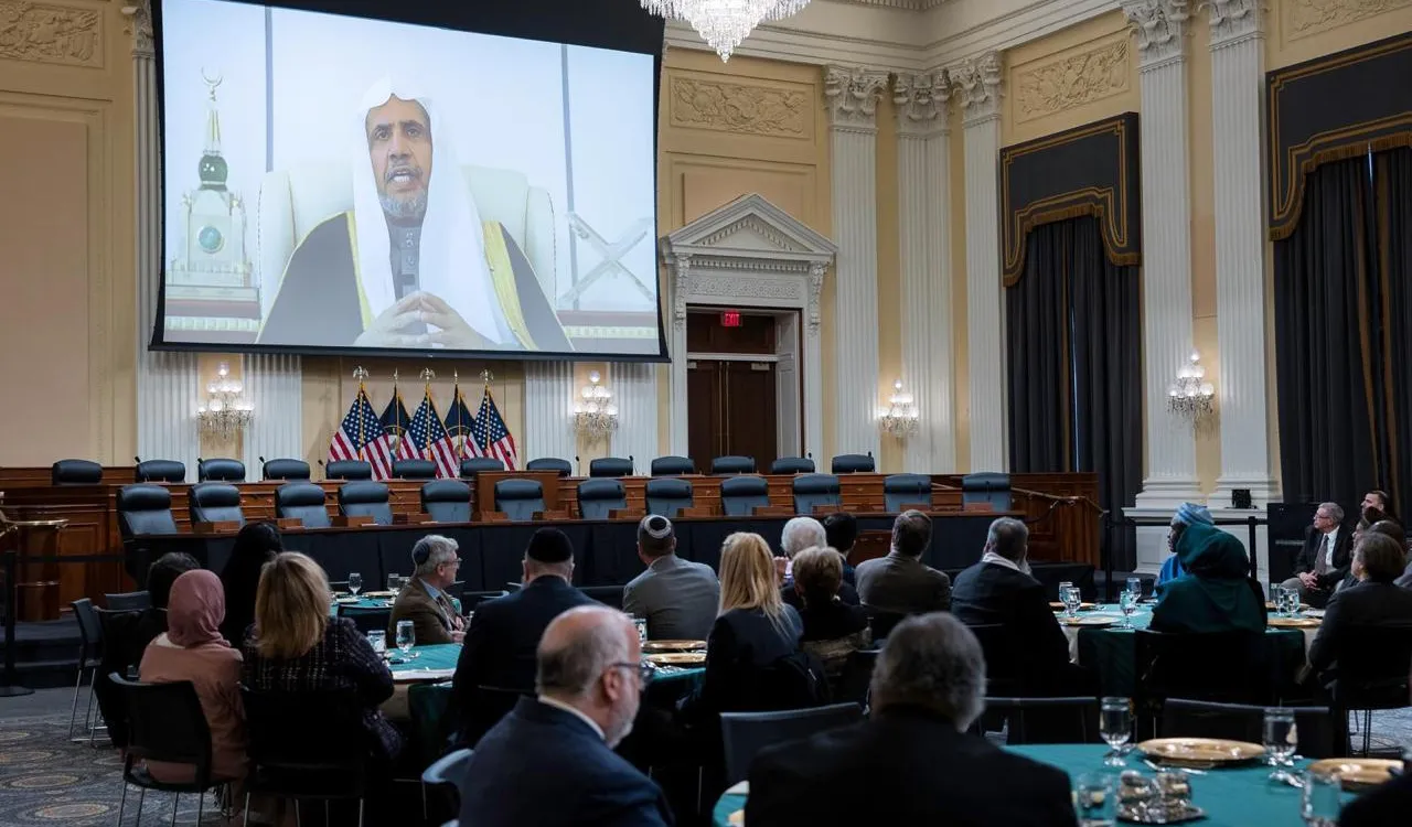 سازمان همبستگی جهان اسلام، نمایندگان ادیان و سیاست‌گذاران را در اولین مراسم افطار رمضان در کنگره آمریکا گرد هم آورد