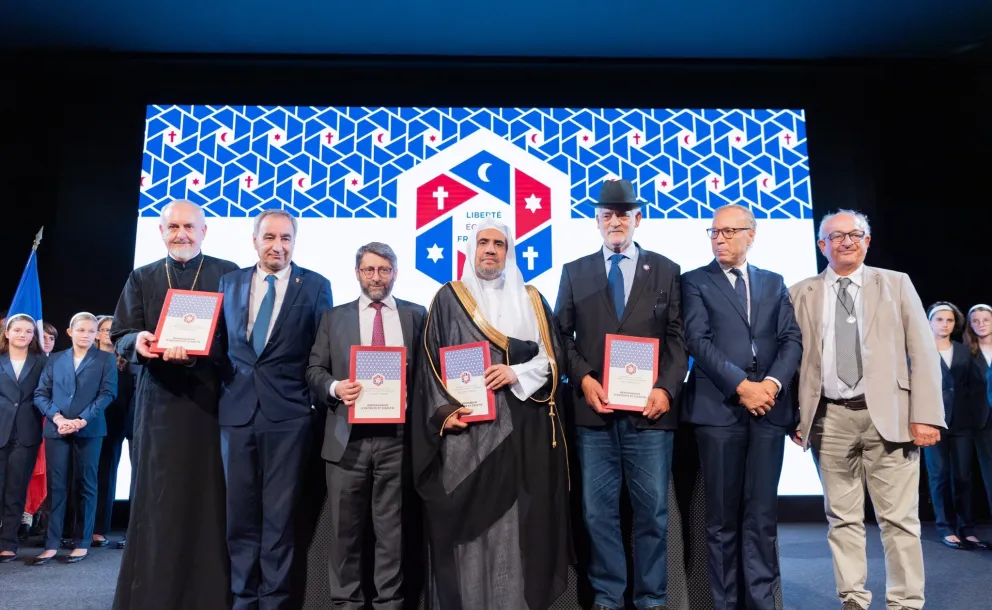 HE Dr. Mohammad Alissa stood with prominent Muslim, Jewish and Christian leaders to sign a historic MOU, pledging to continue meaningful interfaith dialogue