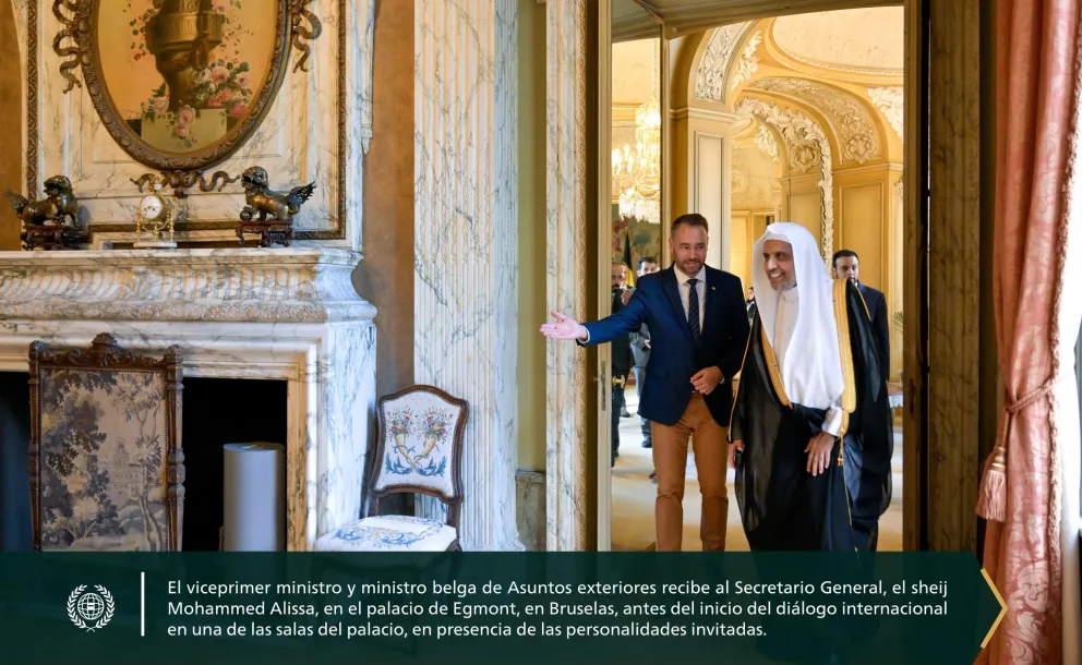 El ministerio de Asuntos exteriores de Bélgica organizó, en el palacio de Egmont, en la capital, Bruselas, una mesa redonda con el Secretario general y presidente del Consejo de Ulemas, sheij Mohammed Alissa