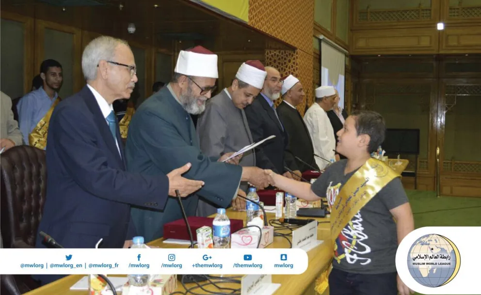 MWL & Al-Azhar hold the Hassan Sharbatly's Quran contest 4 the skilled. Prizes go 2 the winners; watched by official & academic audience.