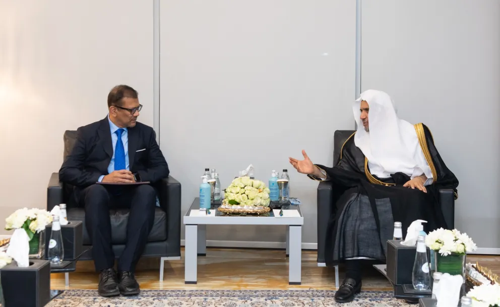 His Excellency Sheikh Dr. Mohammad Al-Issa meets Rohingya Leader.