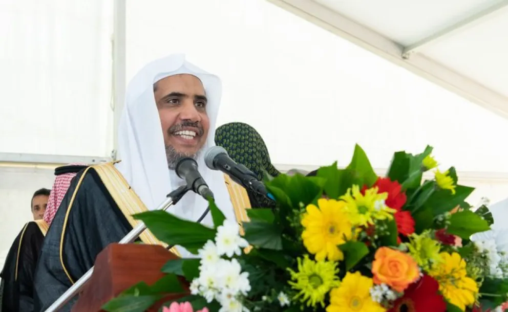 ICYMI: Last month, during the  G20Interfaith opening plenary, HE Dr. MohammadAlissa emphasized that society is in dire need of comprehensive justice: "Our initiatives are meant to confront divisiveness w/ solidarity & educate our youth and children on the ideals of equality."