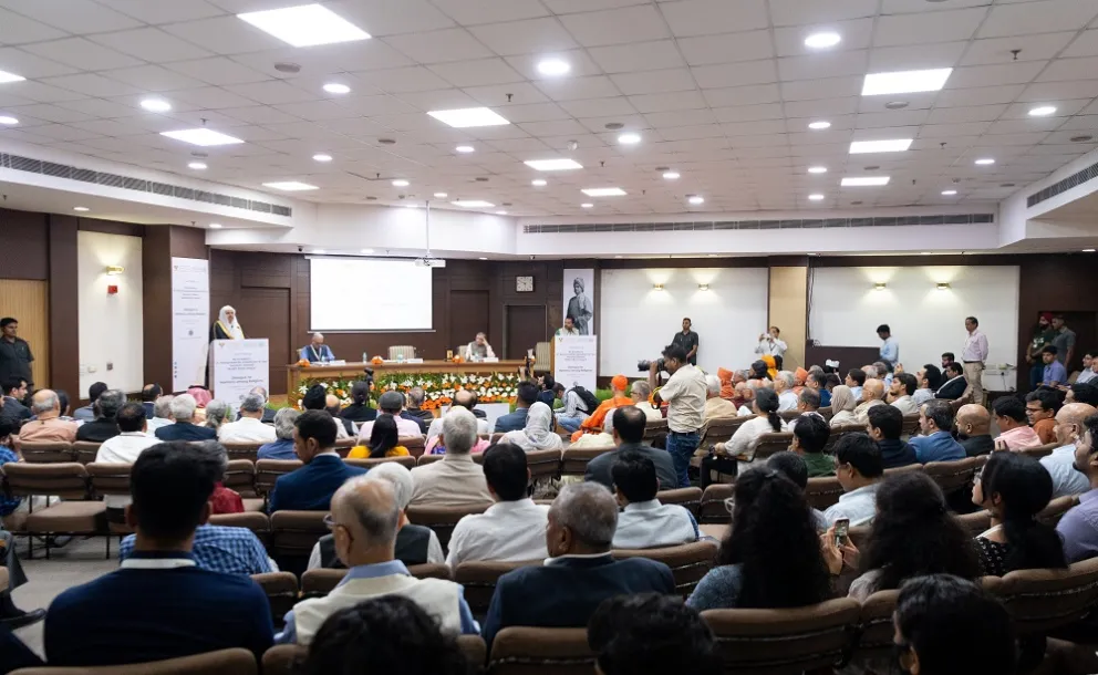 His Excellency Sheikh Dr.Mohammad Al-Issa, the Secretary-General of the MWL and Chairman of the Organization of Muslim Scholars, delivered a lecture at the Vivekananda International Foundation in New Delhi