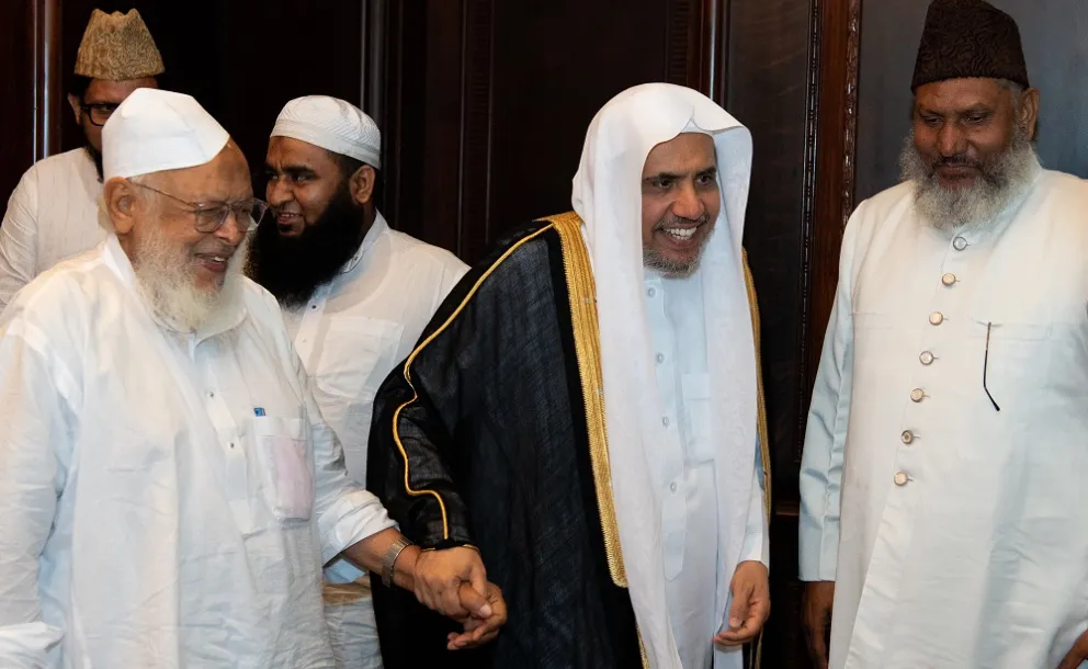 In New Delhi, His Excellency Sheikh Dr.Mohammad Al-Issa, the Secretary General of the MWL, Chairman of the Organization of Muslim Scholars, met with His Eminence Sheikh Arshad Madani, president of the Jamiat Ulama-e-Hind, and the accompanying delegation.