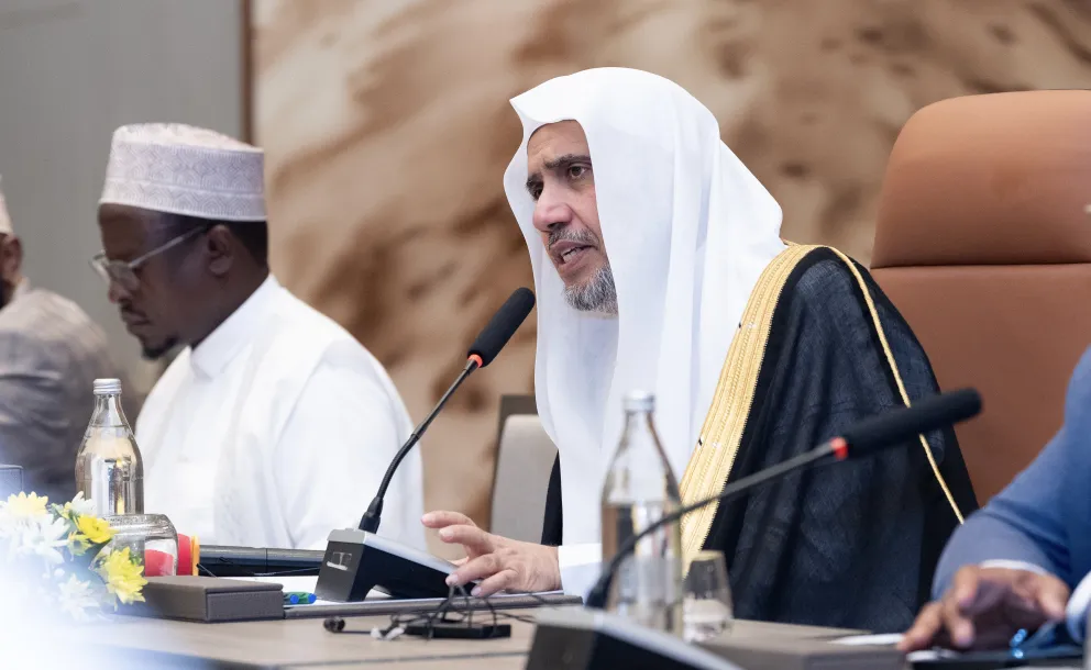 His Excellency Sheikh Dr. Mohammed Alissa, serving as both the Secretary-General of the Muslim World League and the Chairman of the Organization of Muslim Scholars, arrives in Nairobi, the capital of Kenya.