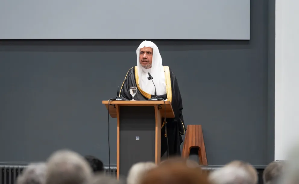 His Excellency Sheikh Dr. Mohammed Al-issa, Secretary-General of the MWL and Chairman of the Organization of Muslim Scholars, delivered a lecture at the headquarters of Club 44 for Intellectual Studies in La Chaux-de-Fonds, Switzerland