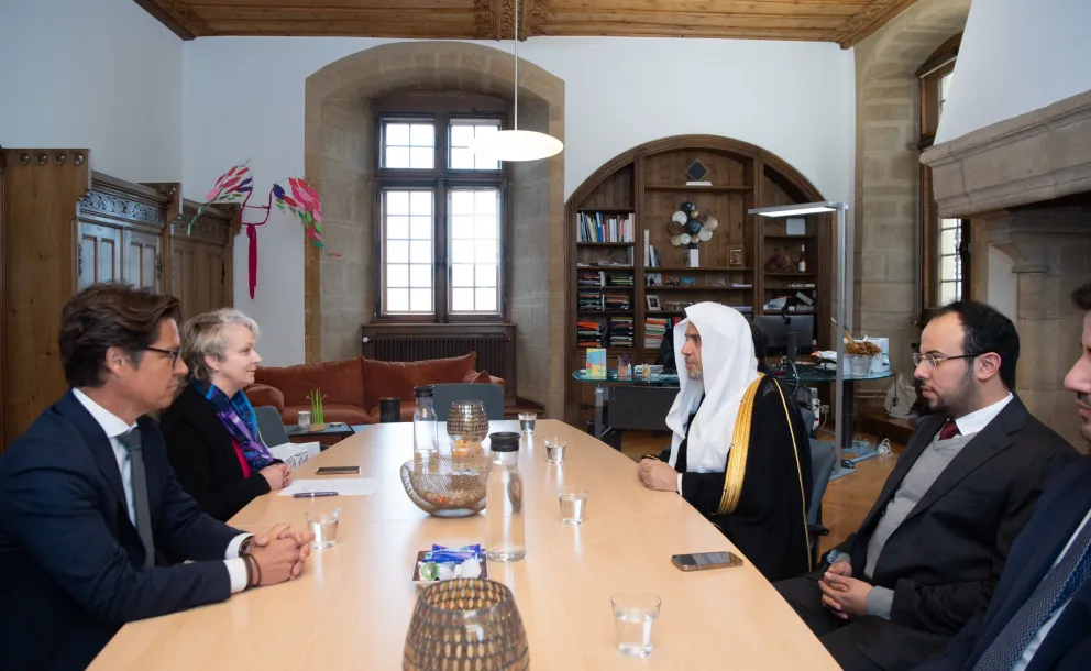 In her political office at the historic Neuchâtel Castle, Ms. Florence Notter, the Neuchâtel State Councilor, met with His Excellency Sheikh Dr. Mohammed Al-Issa, Secretary-General of the MW