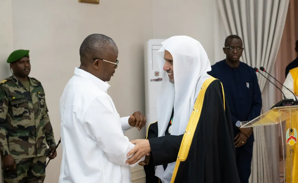 At the Presidential Palace in Bissau,  His Excellency Mr. Umaro Sissoco Embalo, the President of the Republic of Guinea-Bissau, awarded His Excellency Sheikh Dr. Mohammed Alissa