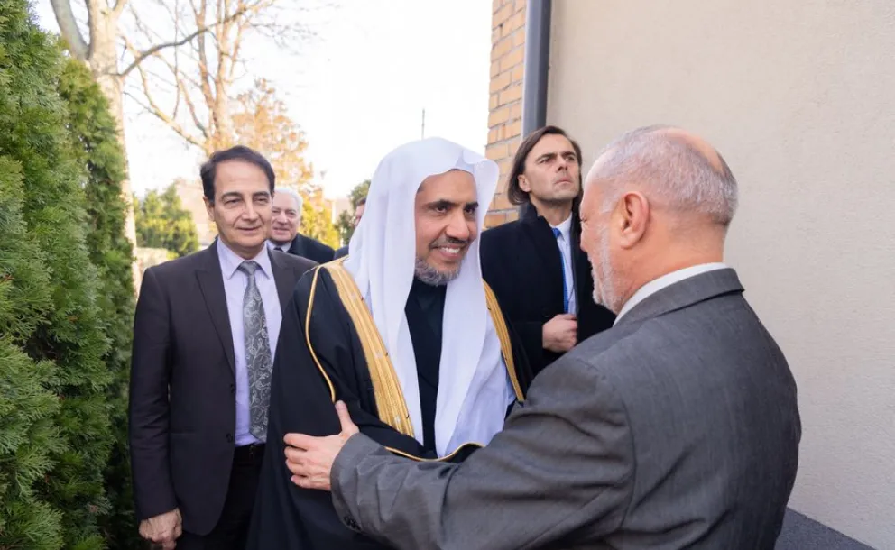 HE Dr. Mohammad Alissa was welcomed to Tatarska St. Mosque this afternoon as he arrived with dignitaries from the MWL and delegates from AJCGlobal to attend prayer